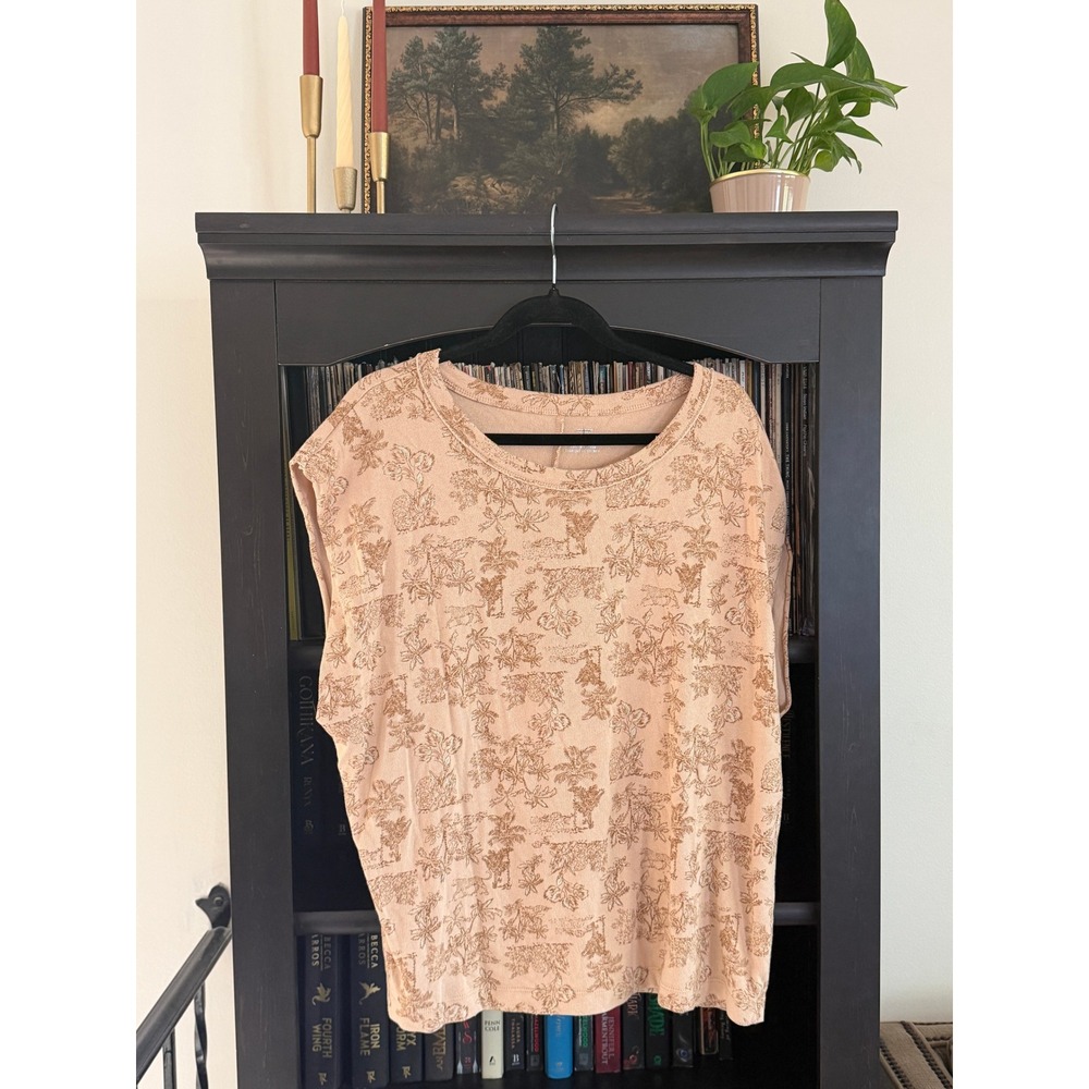 Aerie Muscle Tee Women M Peach Tropical Safari Print Sleeveless Knit Top